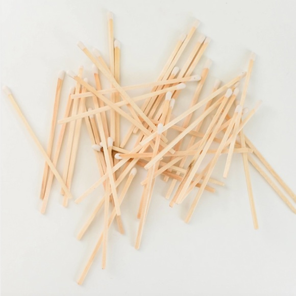 🔥 OVERSIZED SAFETY MATCHES 🔥 IN CUTE GLASS JAR BRAND NEW IN BOX - Picture 3 of 5